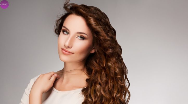 3 peinados para pelo rizado - Apréndete