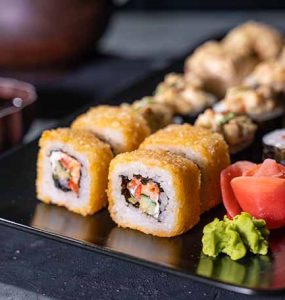 Cómo hacer sushi rolls paso a paso - Apréndete
