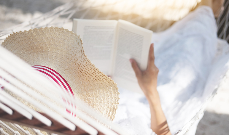 5 libros que no puedes dejar de leer este verano - Apréndete